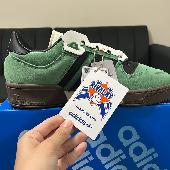 NWT Adidas Originals Rivalry 86 Low Men's Shoes - Green/Brown - ID8409 - Picture 13 of 15